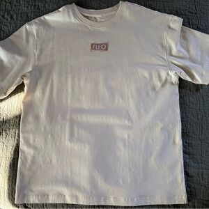 Fleo Essential Tee Oversized